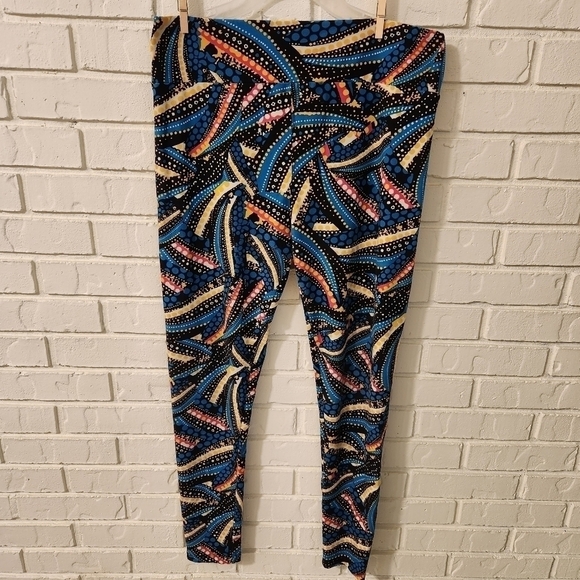 Lularoe Leggings Size M/L - Picture 1 of 8